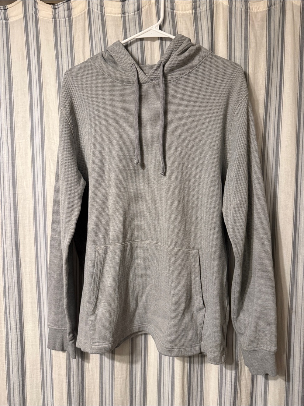 The North Face Light Gray Hooded Pullover Sweatshirt